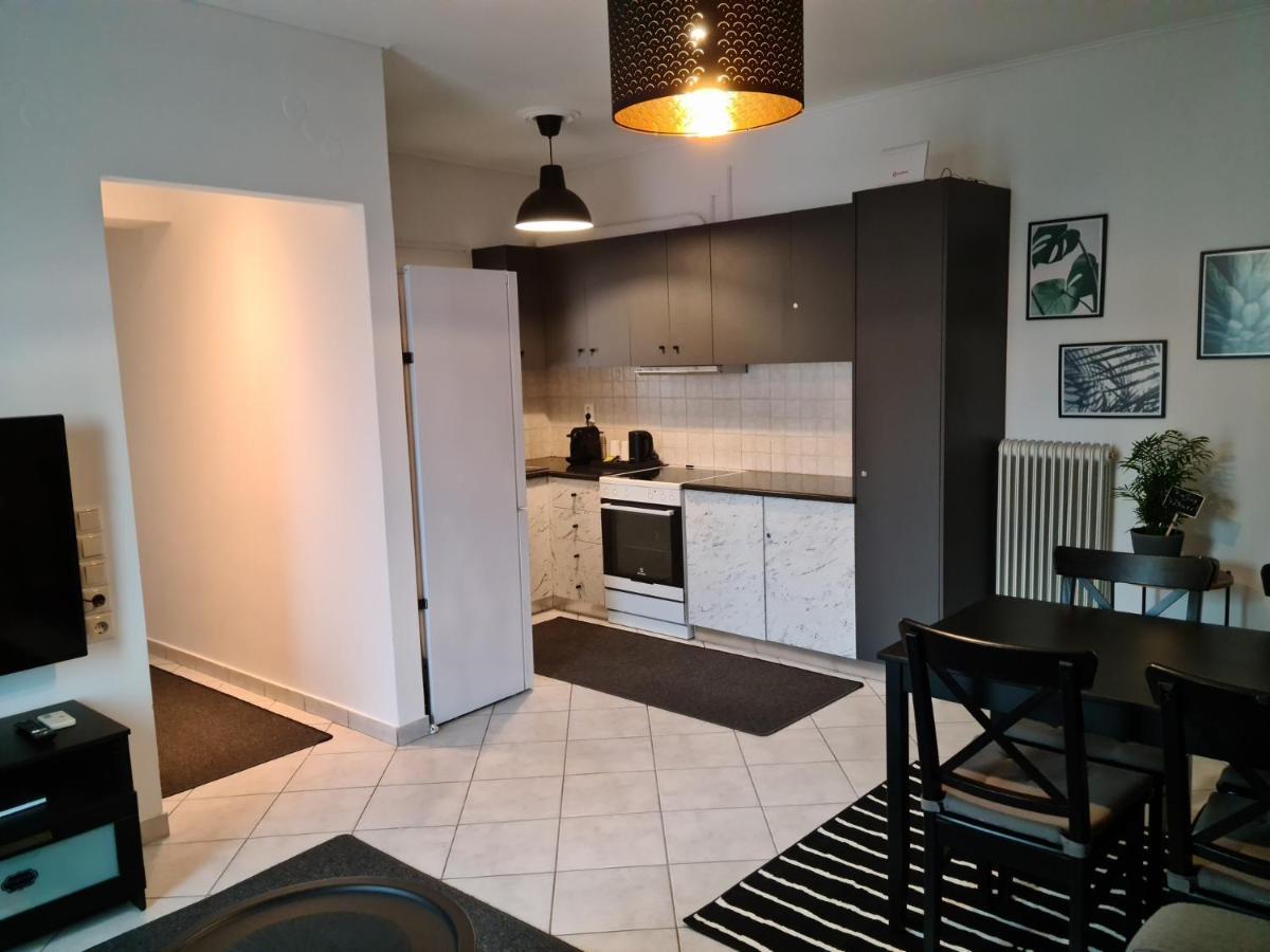 Comfy Urban Apartment Яніна Екстер'єр фото